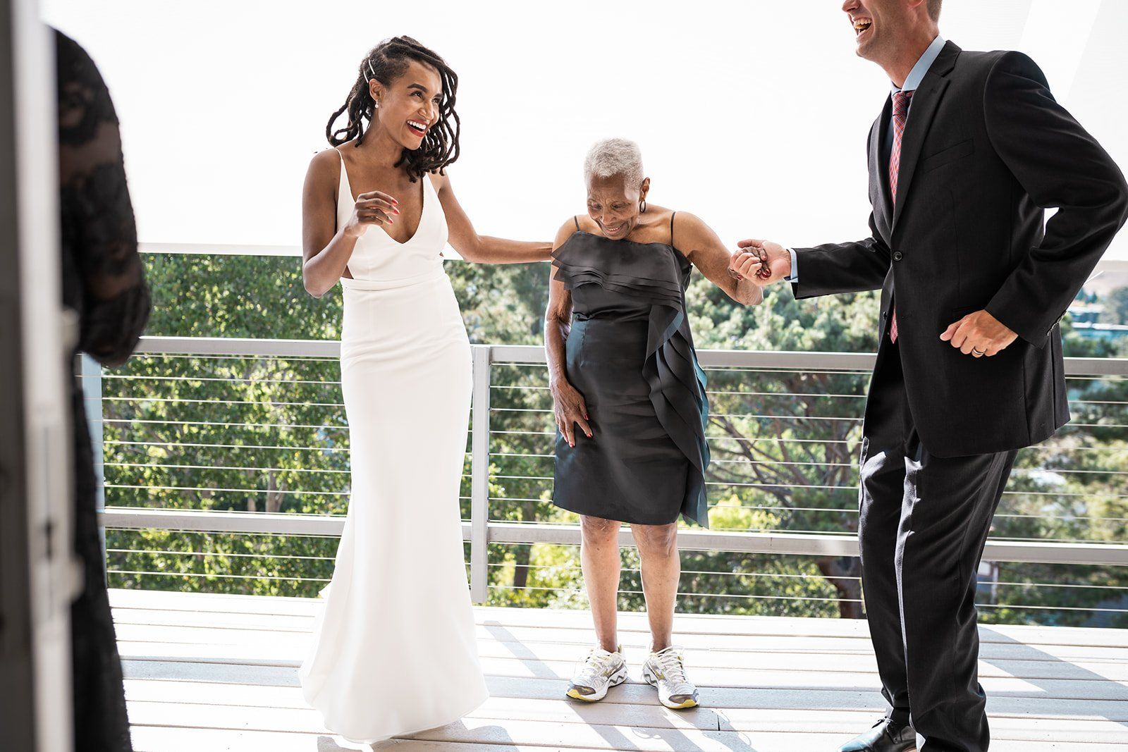 midcentury modern micro wedding at case study house 26, A Midcentury Modern Ceremony on the Balcony