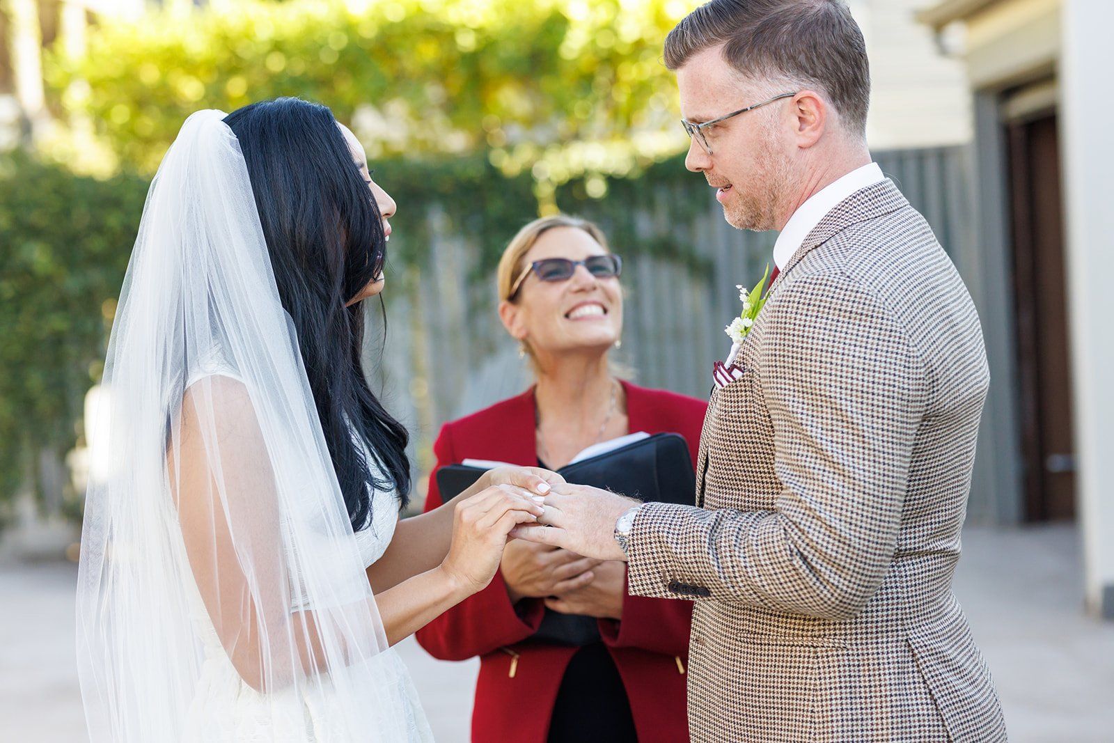 modern boutique-hotel micro wedding at r inn napa, A Napa Hotel Wedding Ceremony in the Garden Nook