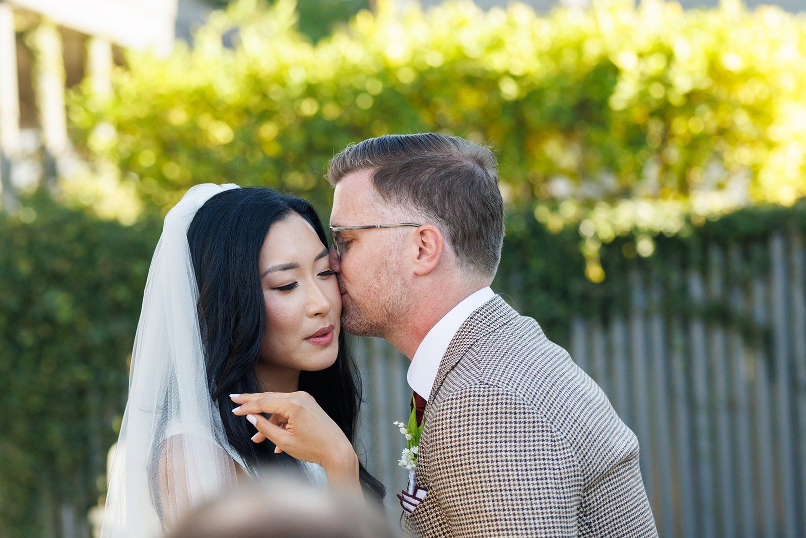 modern boutique-hotel micro wedding at r inn napa, A Napa Hotel Wedding Ceremony in the Garden Nook