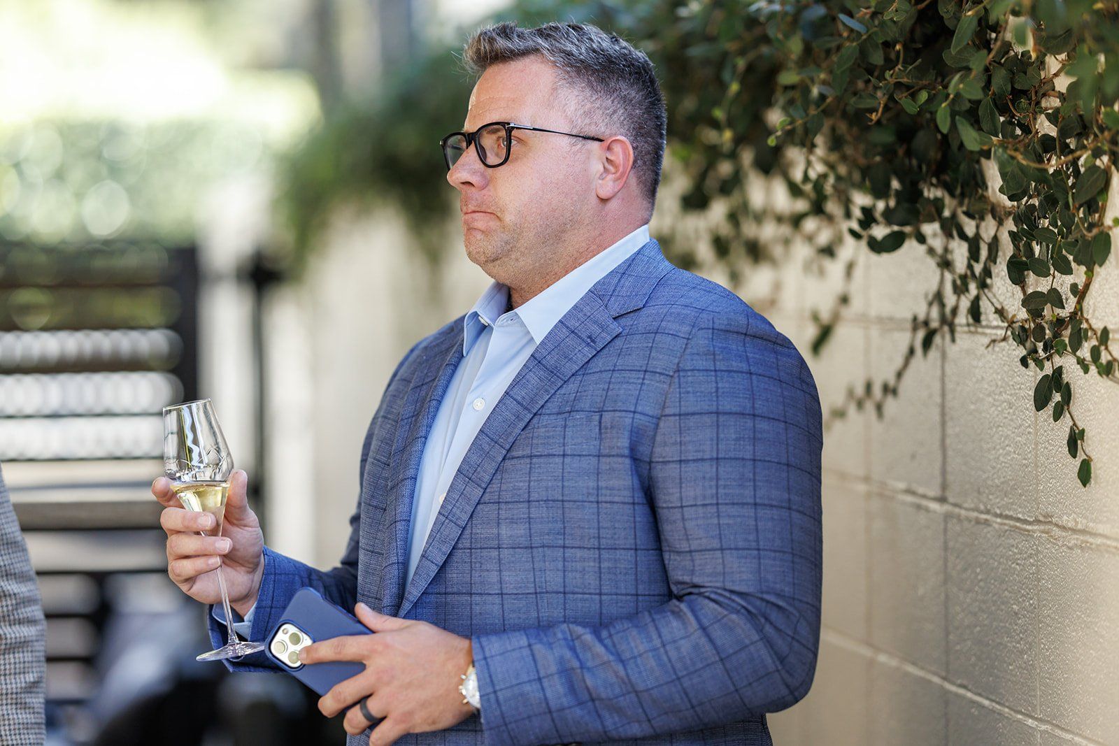 modern boutique-hotel micro wedding at r inn napa, Dinner, Sunset, and Cake by the River