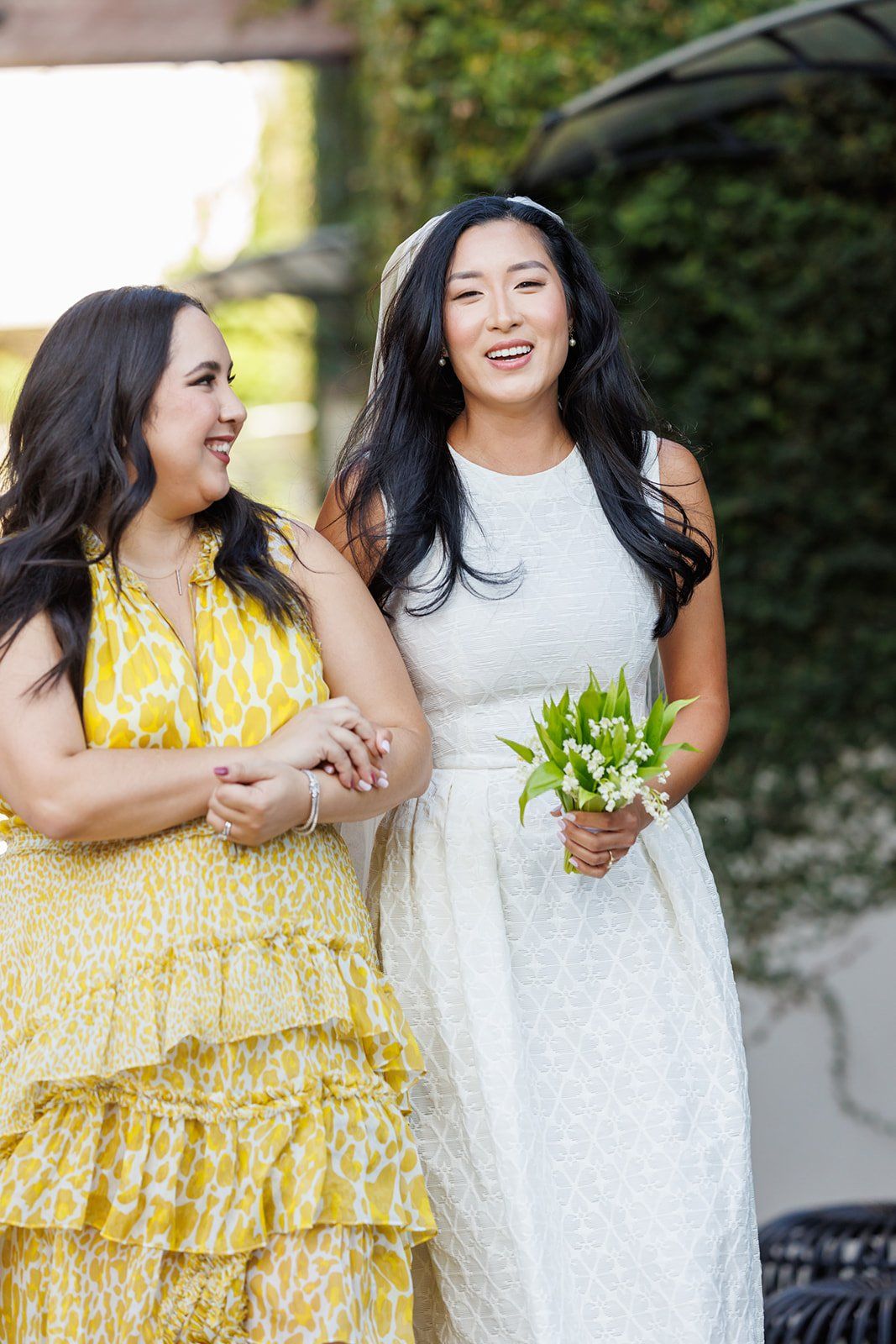 modern boutique-hotel micro wedding at r inn napa, A Garden Nook Ceremony at R Inn Napa