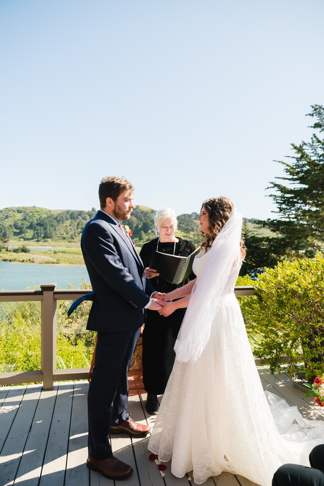 oceanfront airbnb minimony in jenner, Married on the Deck, a 12-Guest Ocean-View Ceremony