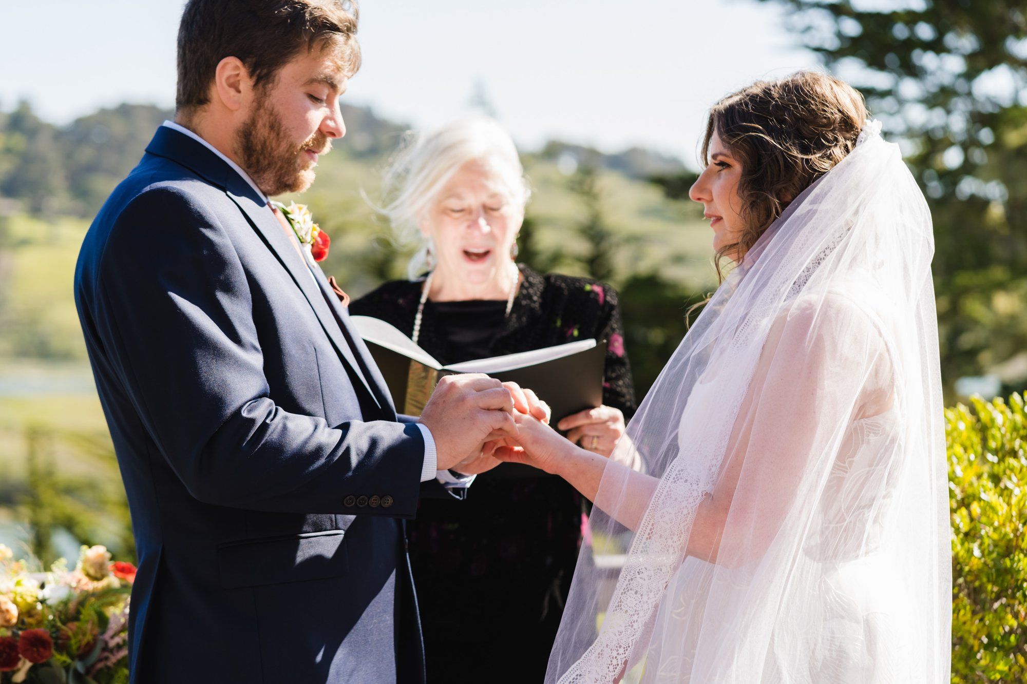 oceanfront airbnb minimony in jenner, Married on the Deck, a 12-Guest Ocean-View Ceremony