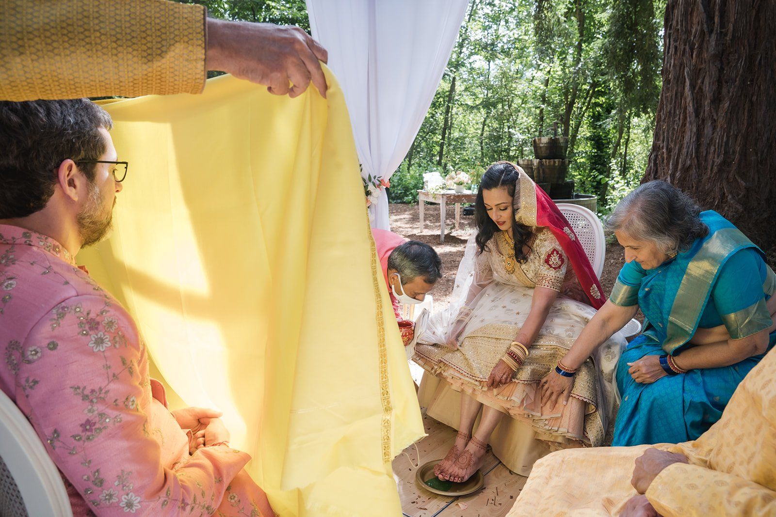 indian micro wedding, Getting Ready at Sand Rock Farm