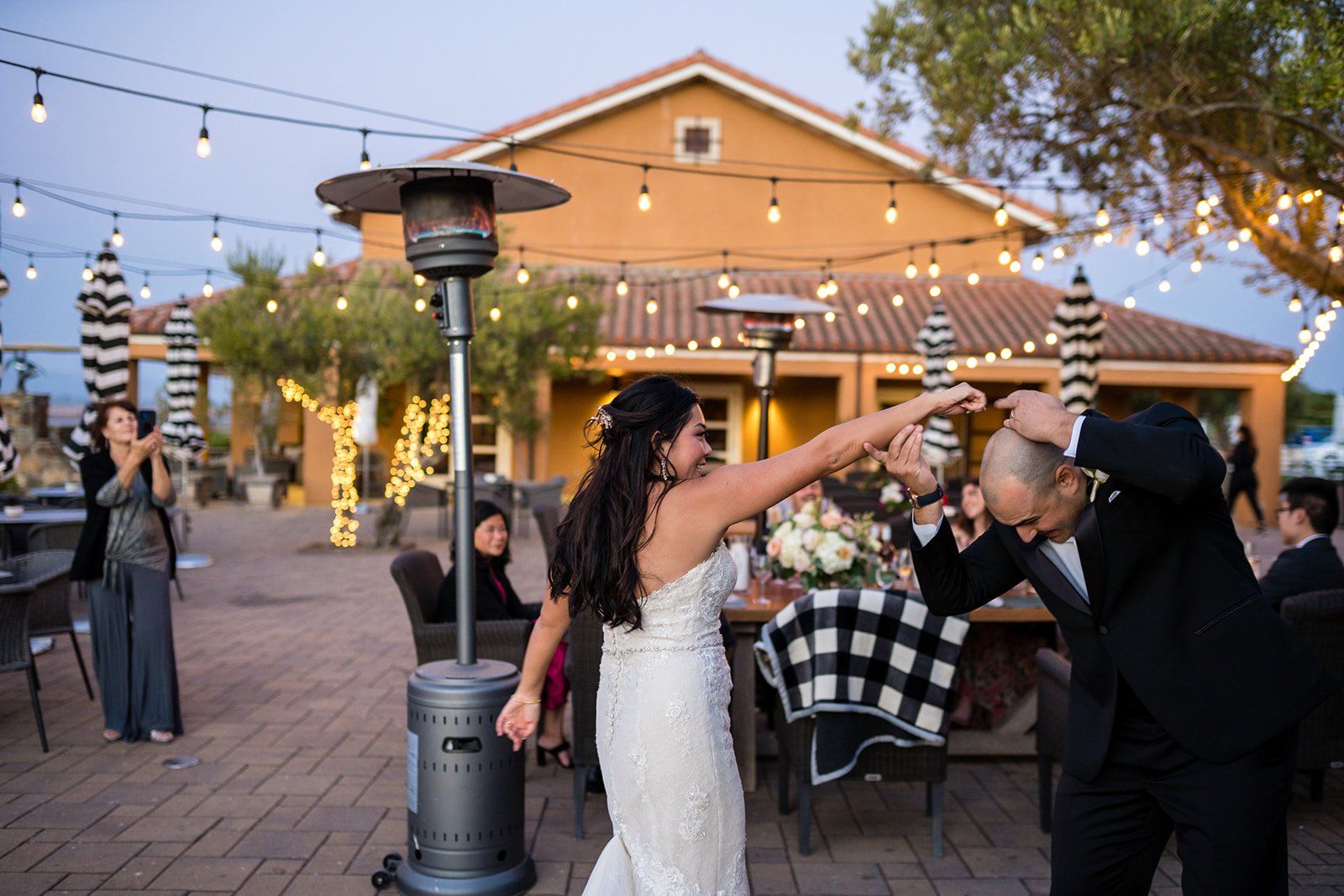 vineyard wedding with the dog as greeter at viansa sonoma, Family Photos and the Vineyard
