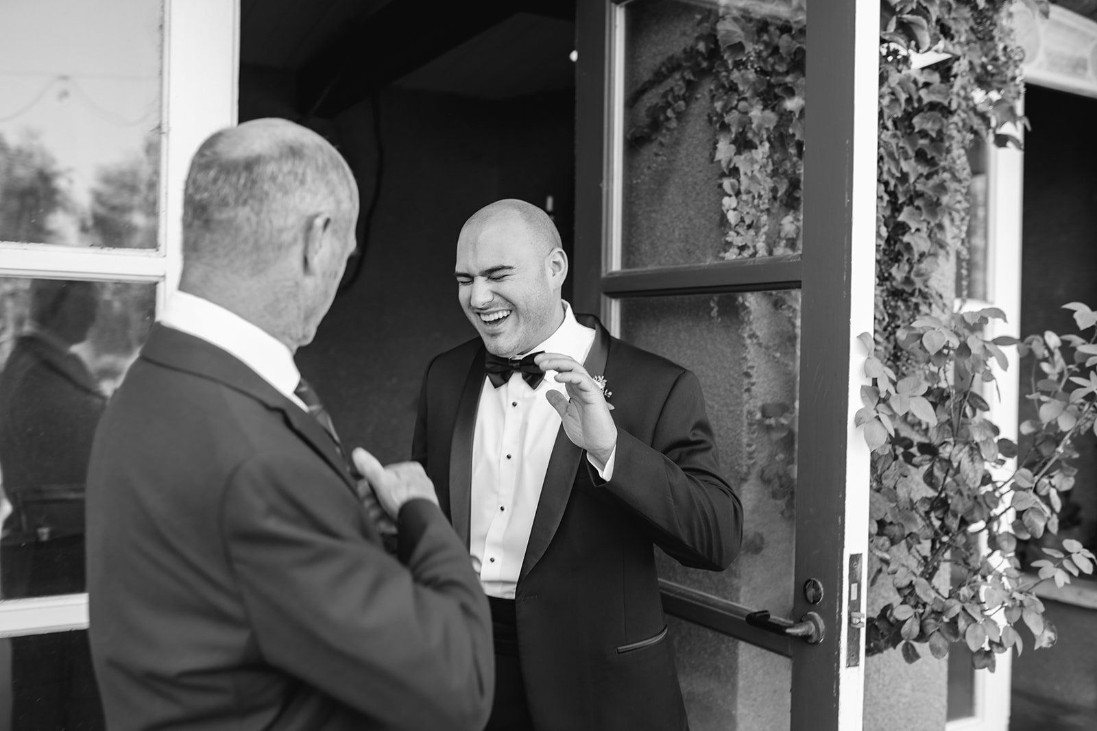 vineyard wedding at viansa in sonoma, Getting Ready at Viansa Winery in Sonoma