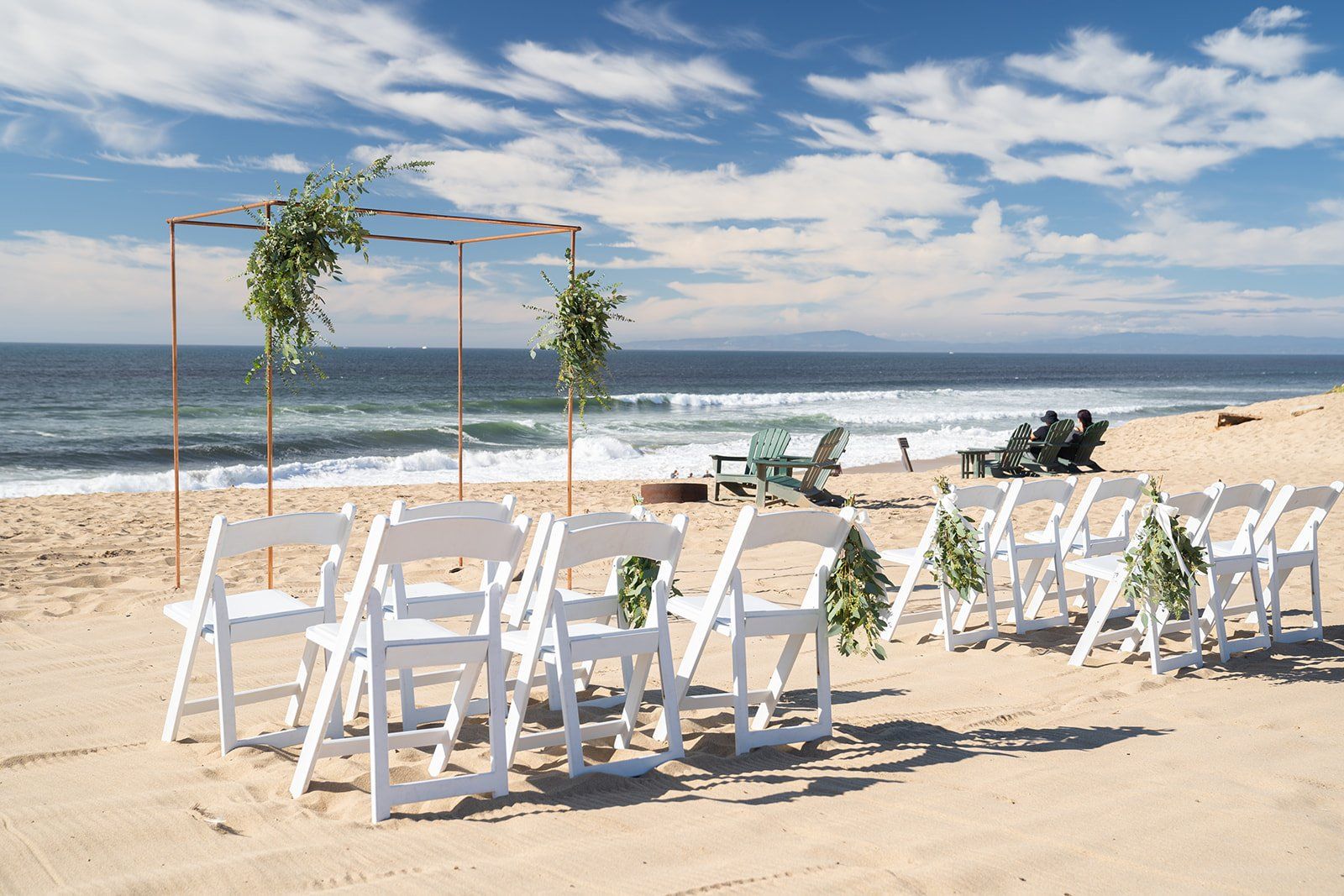 beachfront micro wedding on monterey bay, Getting Ready at The Sanctuary Beach Resort