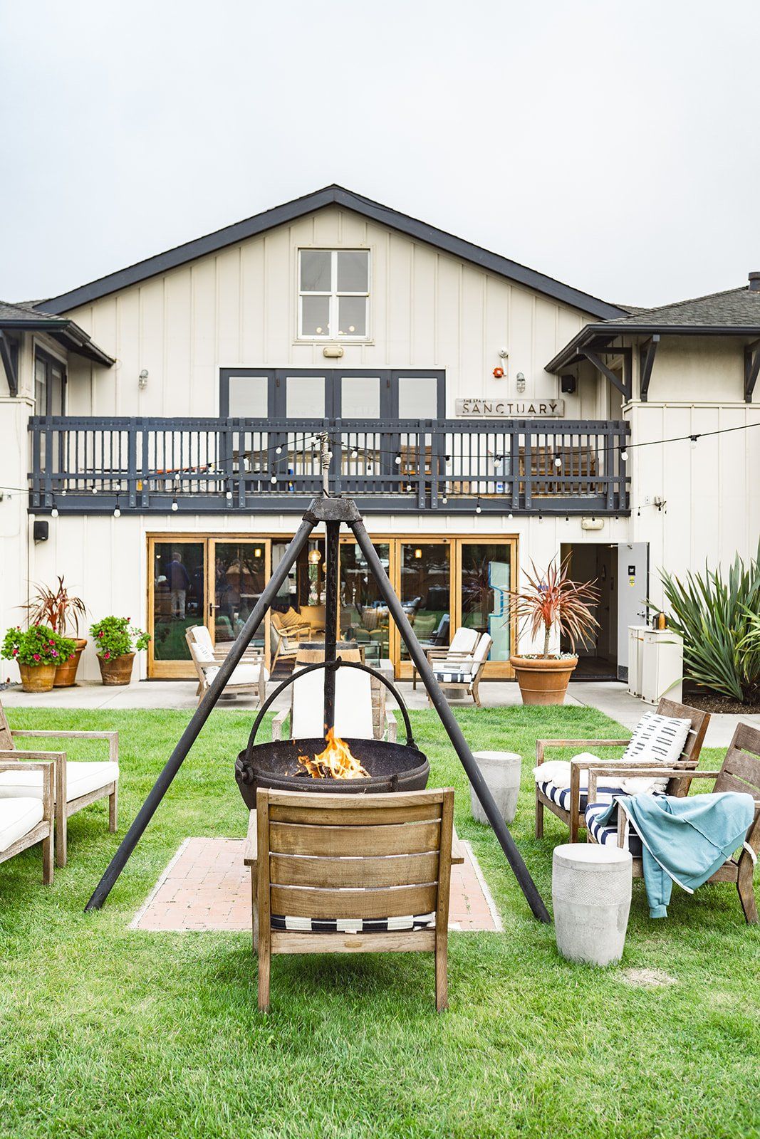 beachfront micro wedding on monterey bay, Family Photos on the Beach