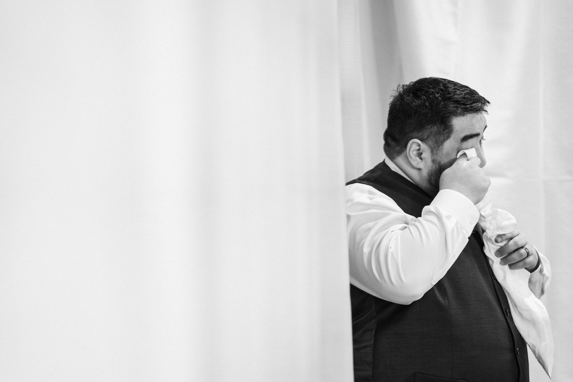 culinary micro wedding at the CIA at copia, napa, Getting Ready at the Archer