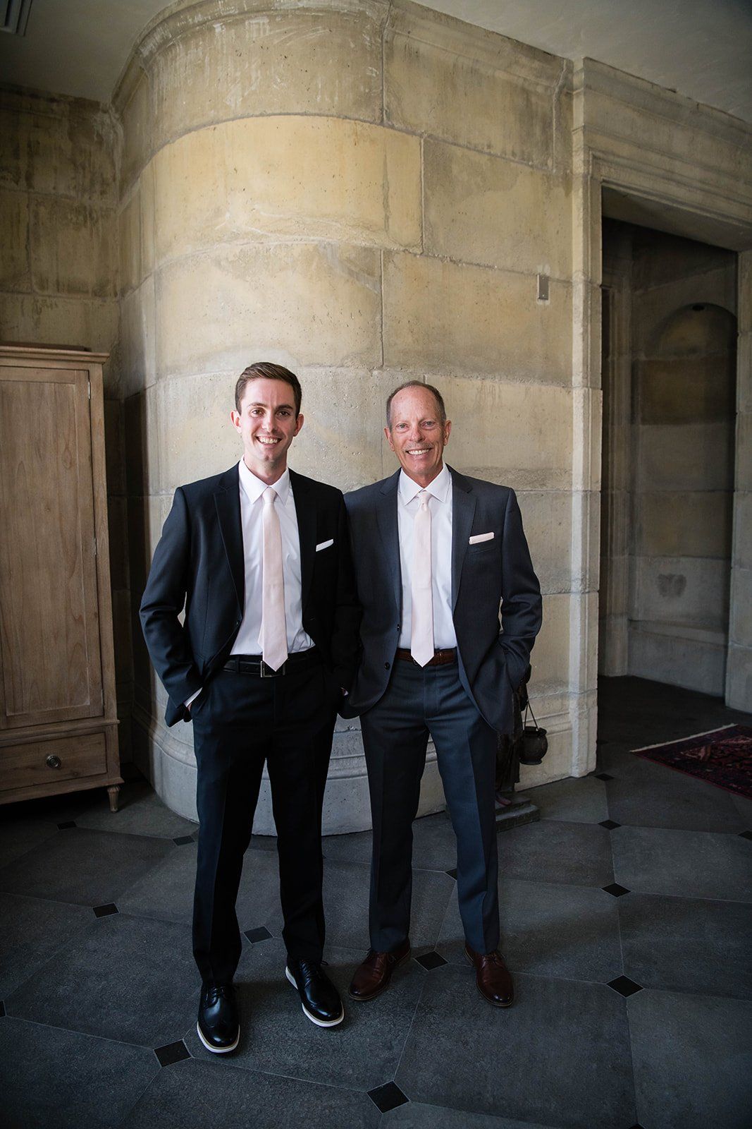 château-airbnb micro wedding, sonoma, Family, Friends & the Villa