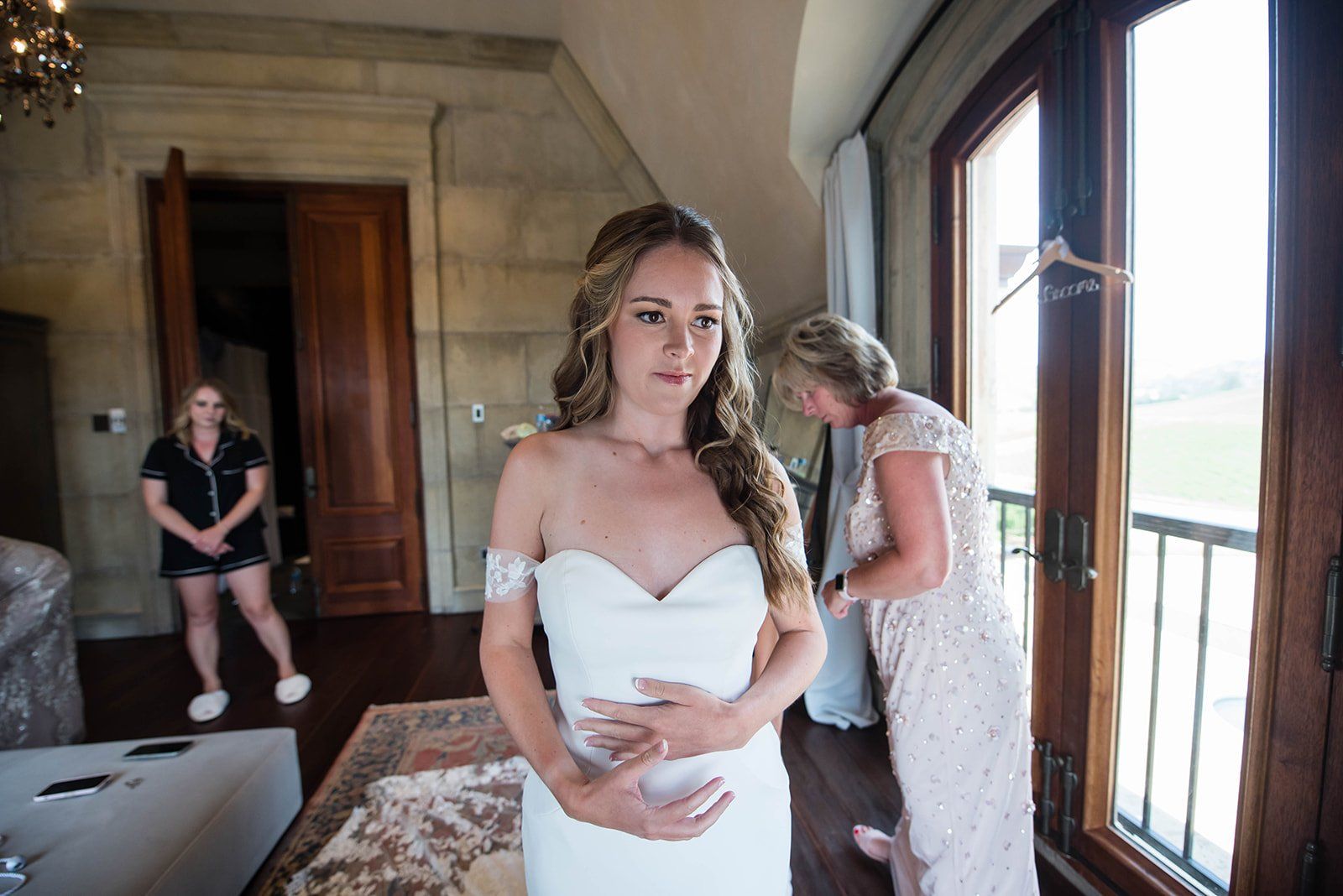 château-airbnb micro wedding, sonoma, Getting Ready at the Château