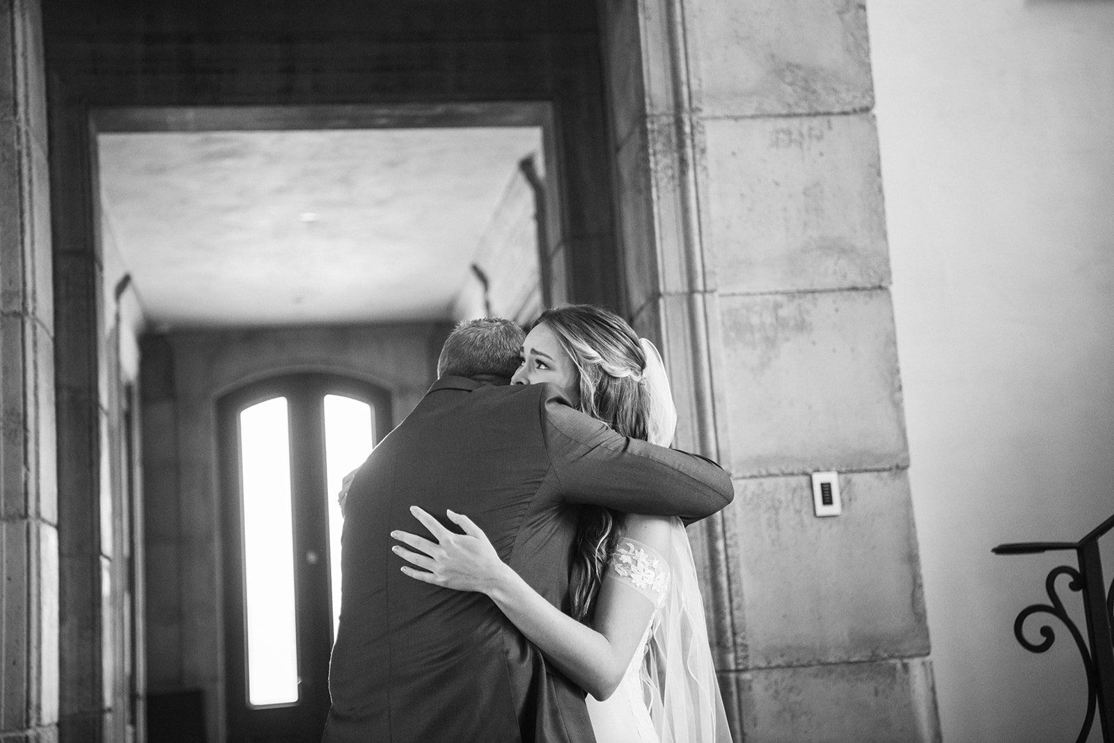 château-airbnb micro wedding, sonoma, Family, Friends & the Villa