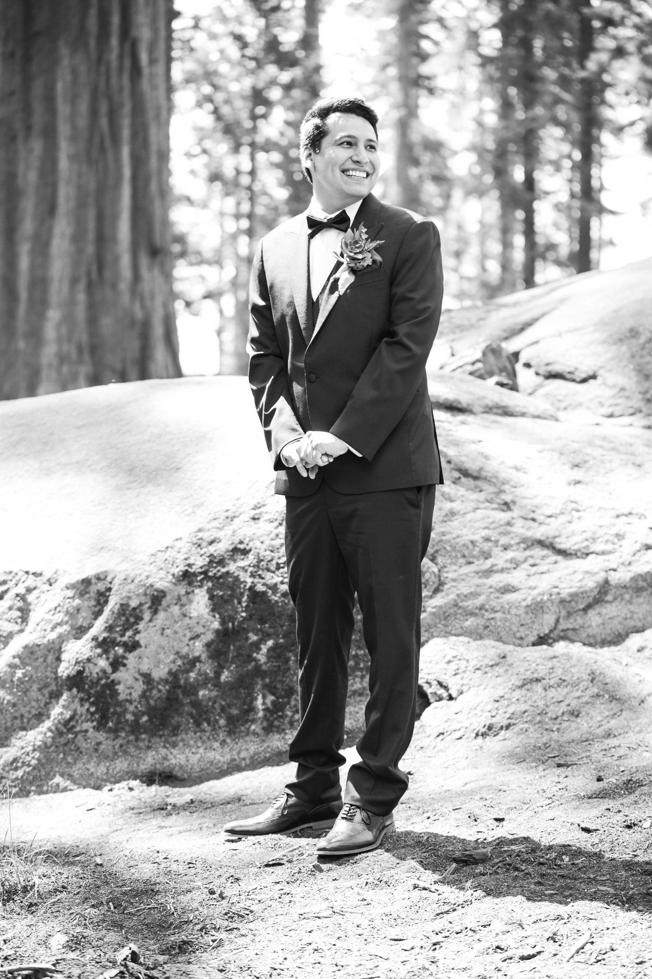 micro wedding in sequoia national park, A Sequoia Forest Ceremony on a Granite Overlook