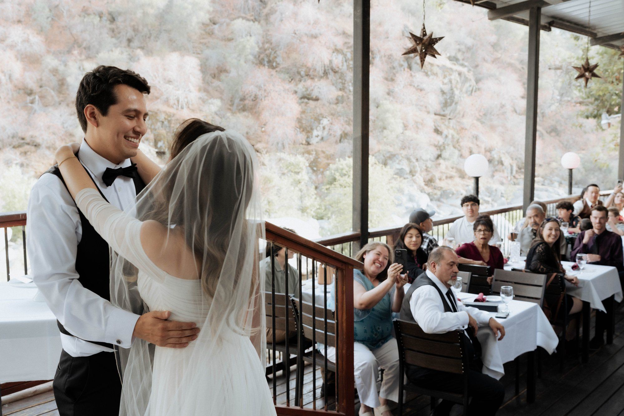 micro wedding in sequoia national park, Family Among the Giant Trees