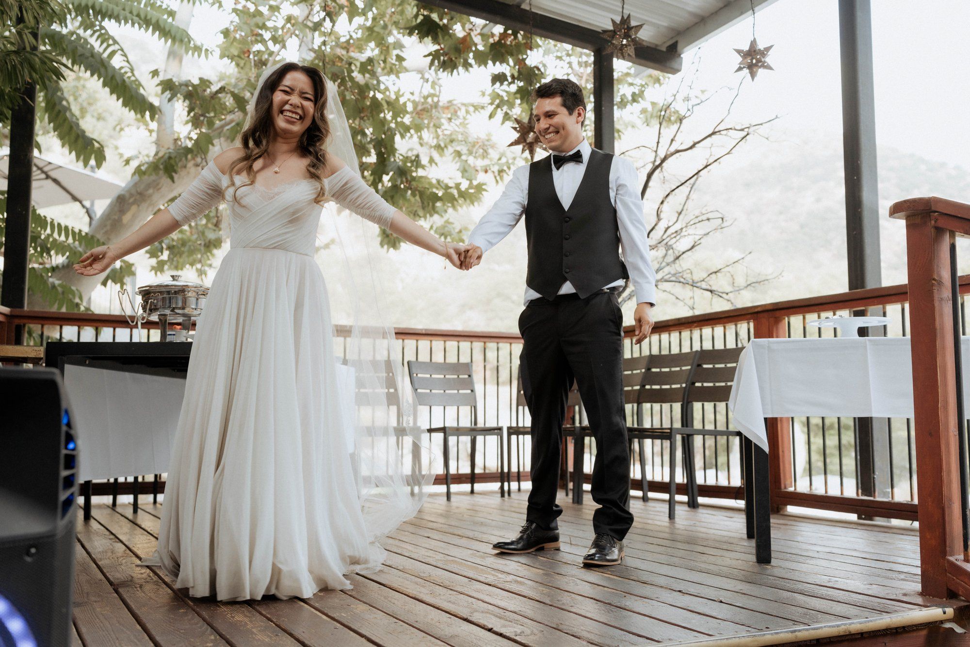 micro wedding in sequoia national park, Family Among the Giant Trees