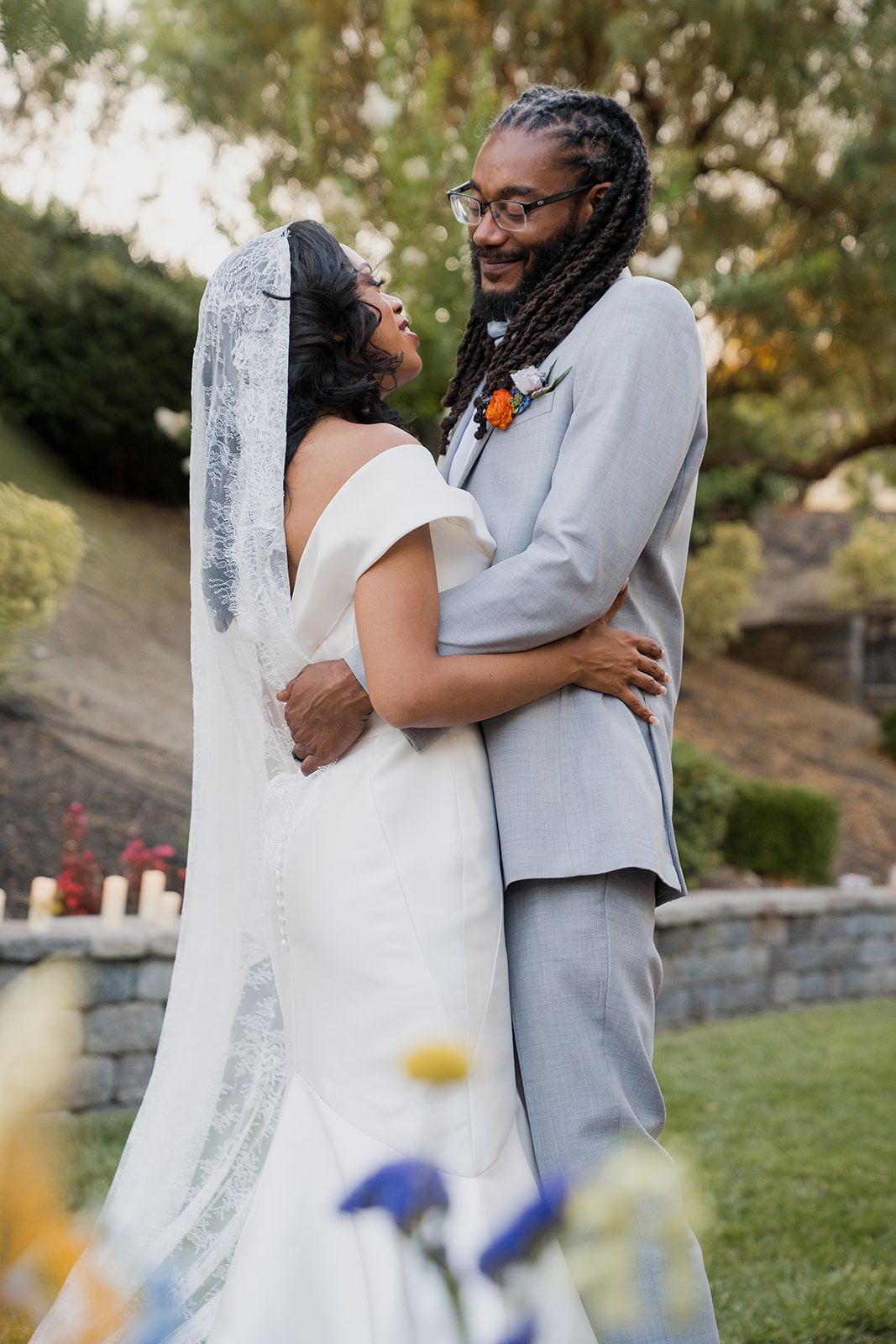 private-home elopement in Antioch, Family in the Backyard