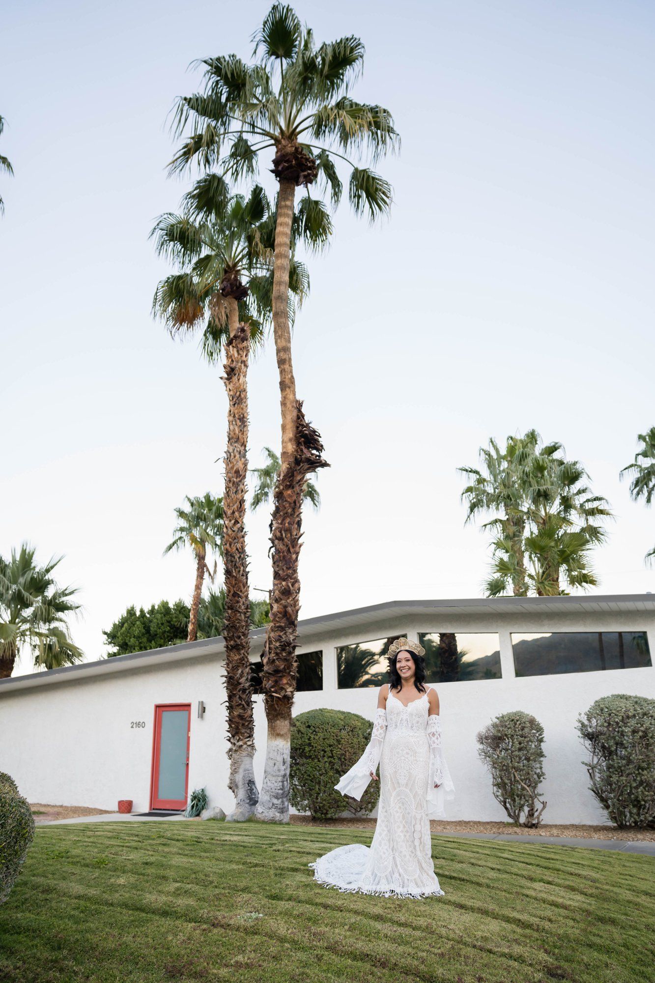 backyard-then-steakhouse wedding at mr lyons, palm springs, Champagne in the Yard. Palm Springs Steakhouse Reception to Follow