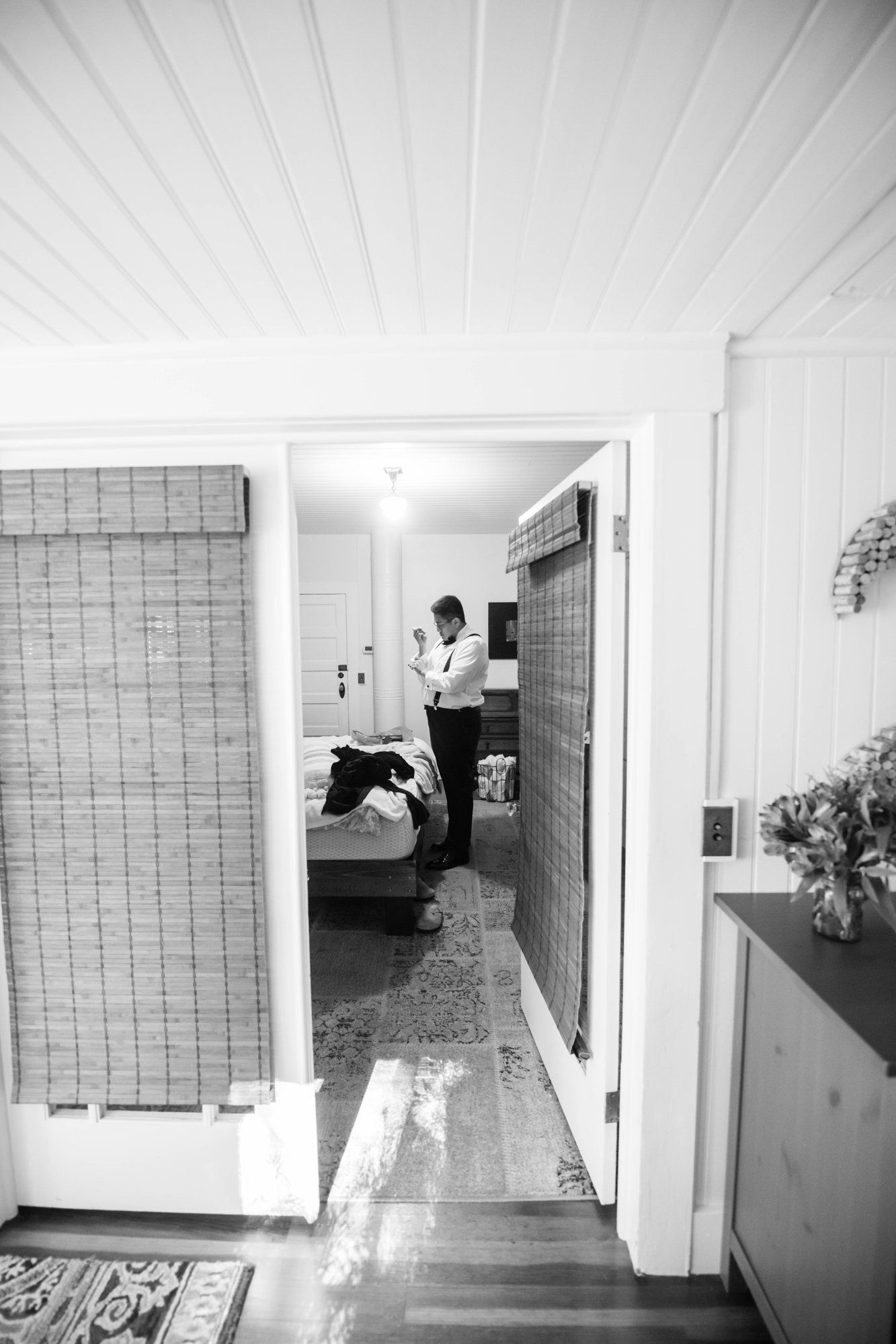 fall-foliage micro wedding at sand rock farm (november, 22 guests), Getting Ready on the Estate