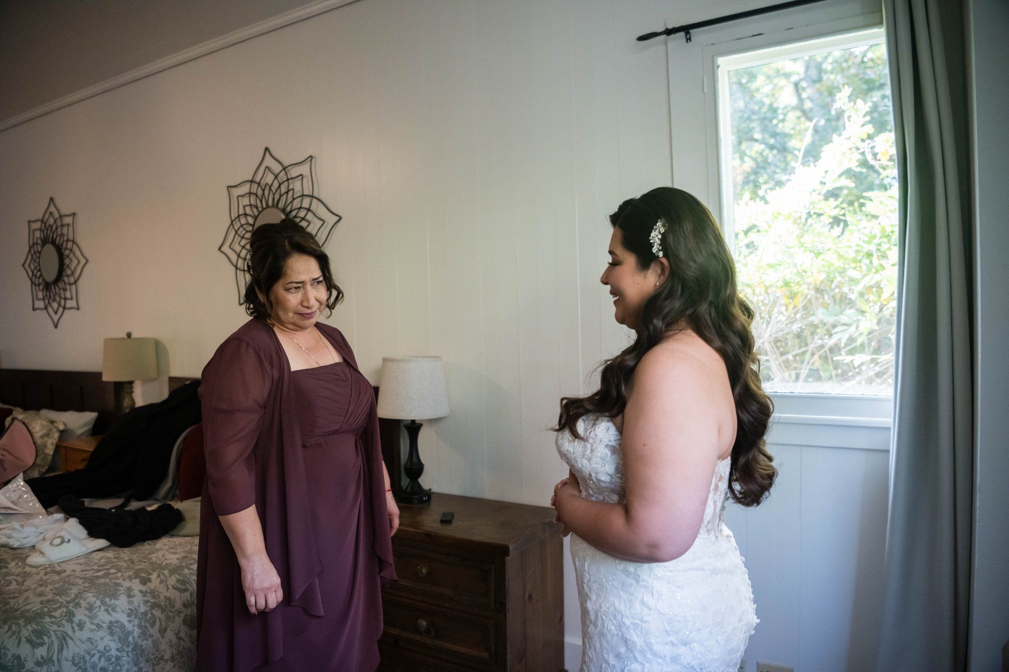 fall-foliage micro wedding at sand rock farm (november, 22 guests), Getting Ready on the Estate