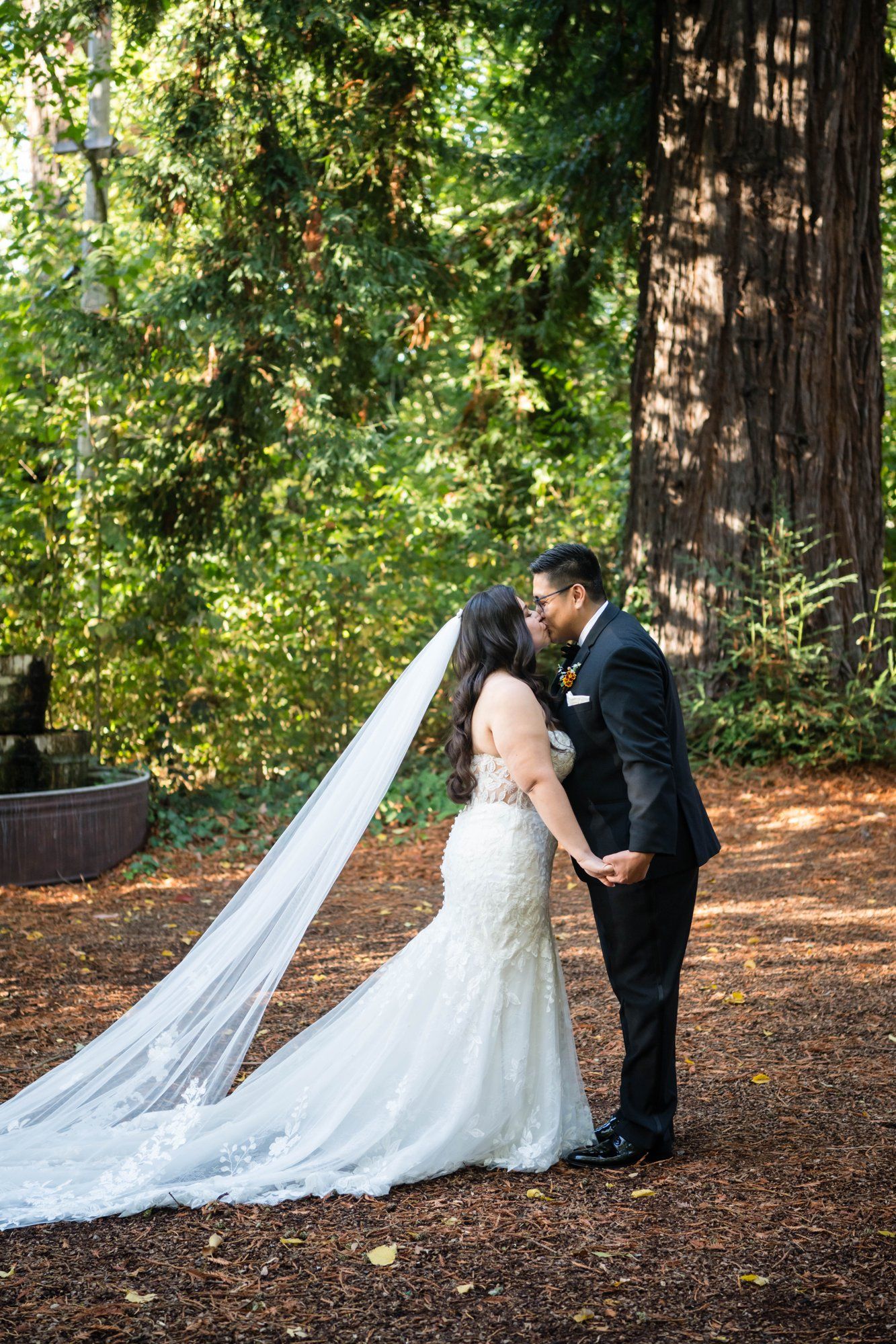 fall-foliage micro wedding at sand rock farm (november, 22 guests), Family Photos at the Autumn Barn Estate in Aptos