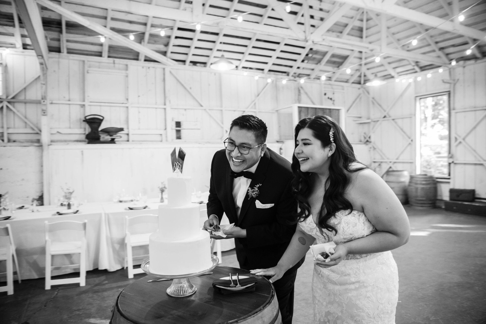 fall-foliage micro wedding at sand rock farm (november, 22 guests), Family Photos at the Autumn Barn Estate in Aptos