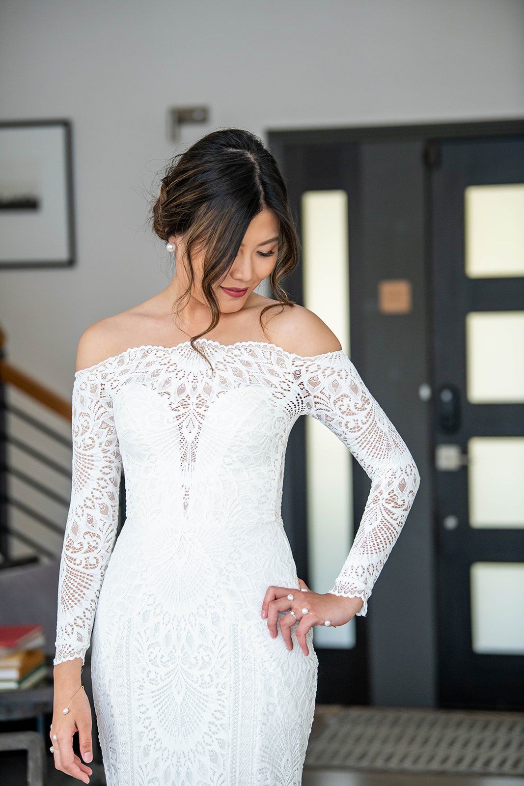 spring elopement at wander anchor bay, Getting Ready at Wander Anchor Bay