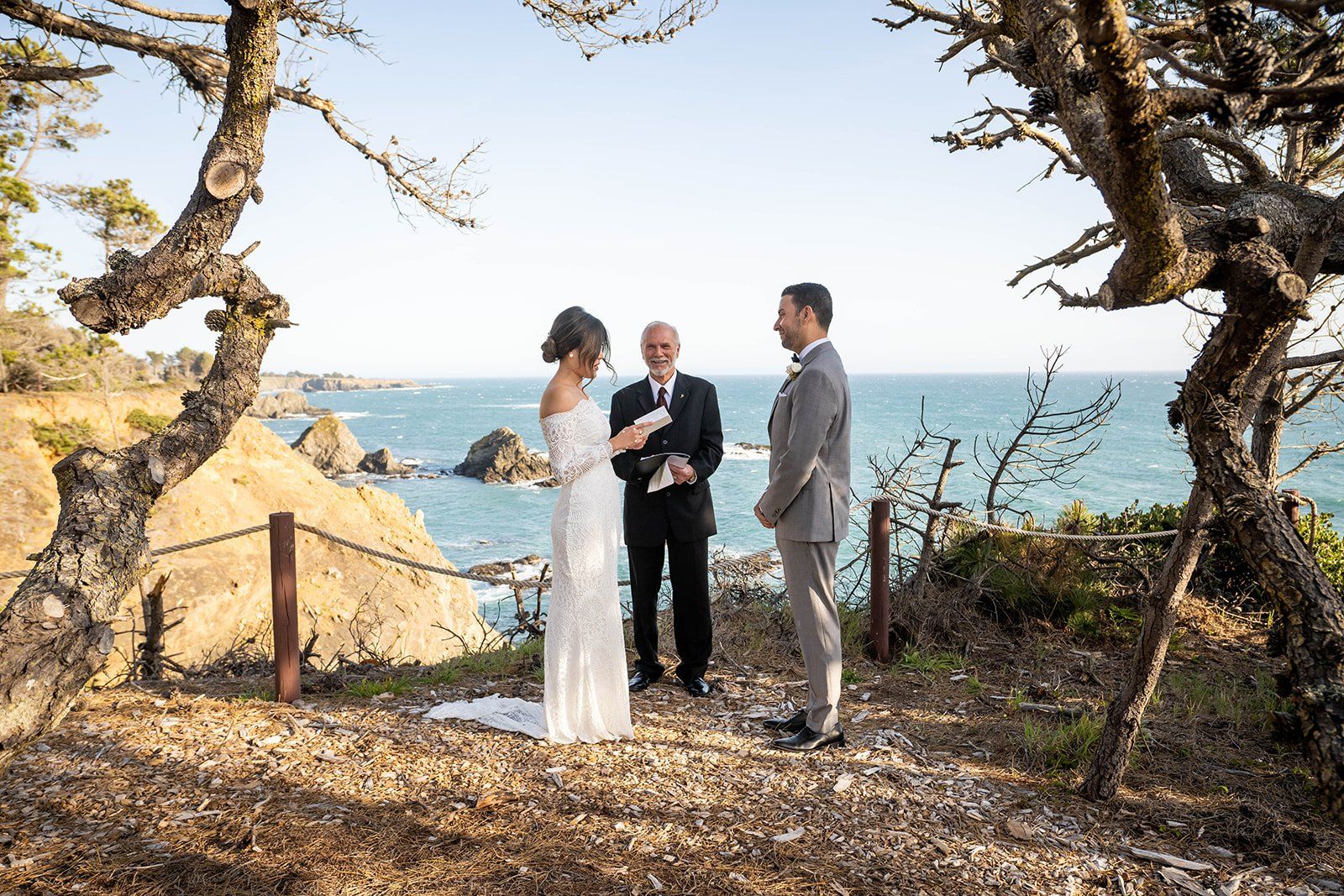 spring elopement at wander anchor bay mendocino coast, A Sunset Spring Elopement on the Mendocino Coast