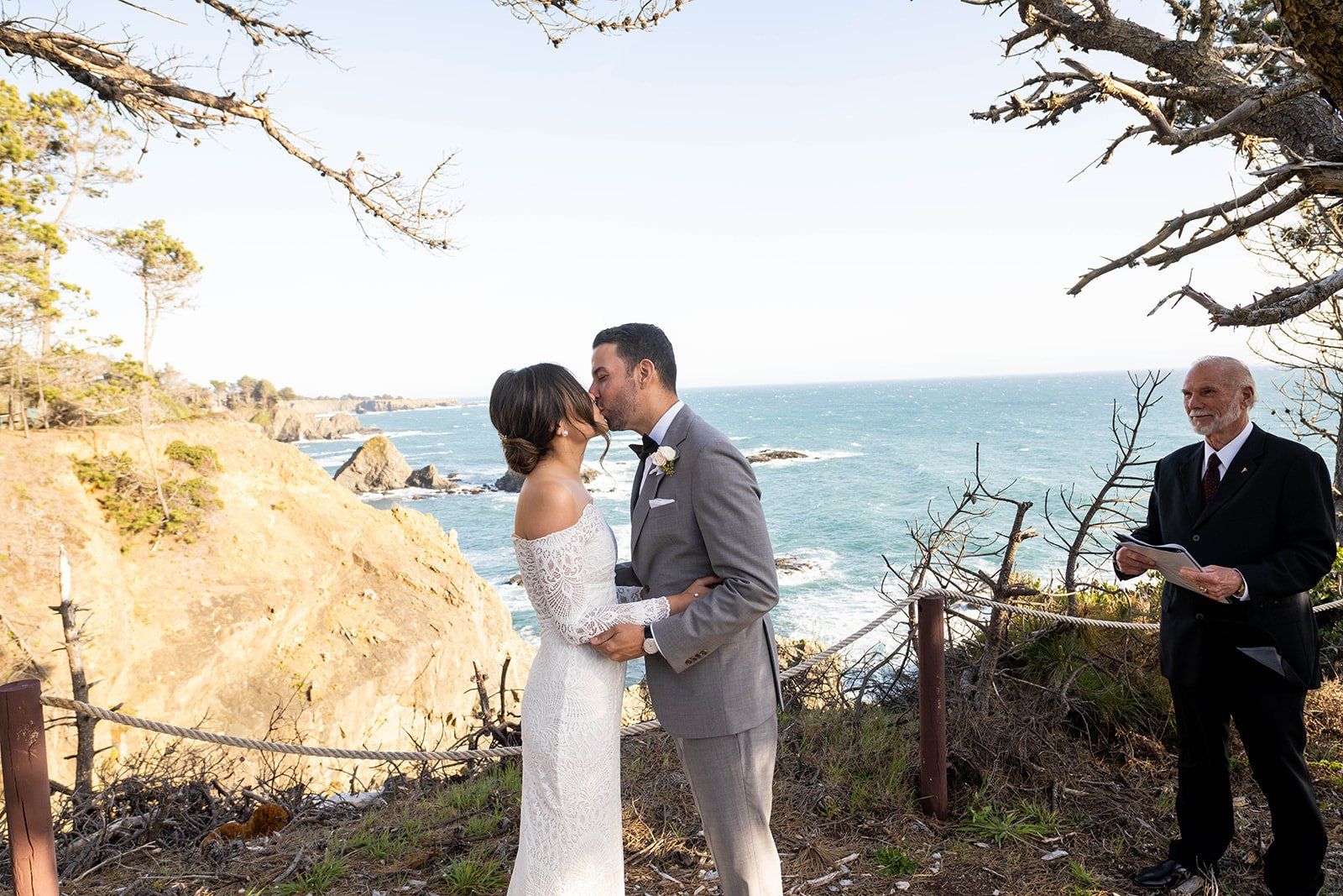 spring elopement at wander anchor bay mendocino coast, A Sunset Spring Elopement on the Mendocino Coast