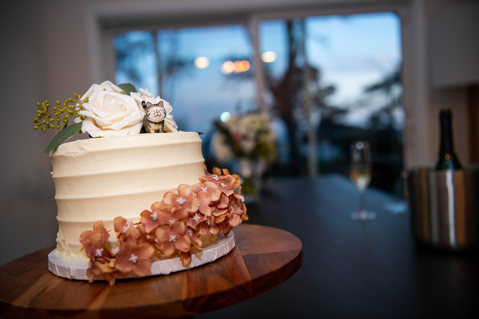 spring elopement at wander anchor bay mendocino coast, Dinner for Two Back at Wander Anchor Bay