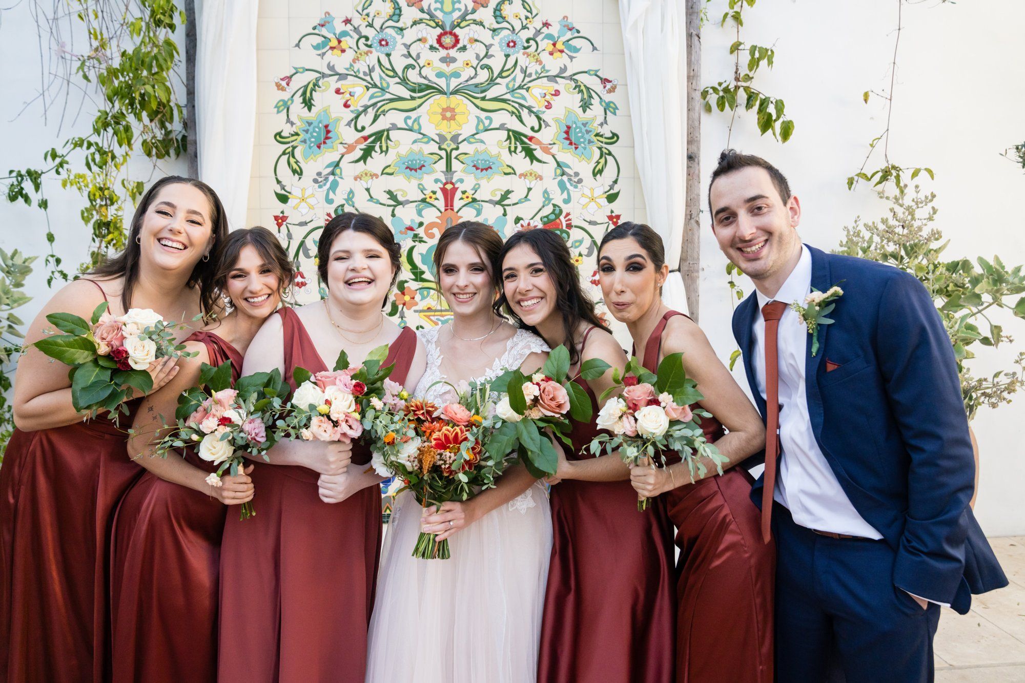 san clemente wedding at la ventura event center, Family Photos Through the Courtyard